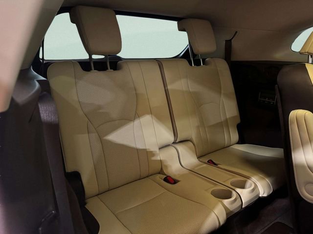 Used 2018 Lexus RX 450hL AWD image 31