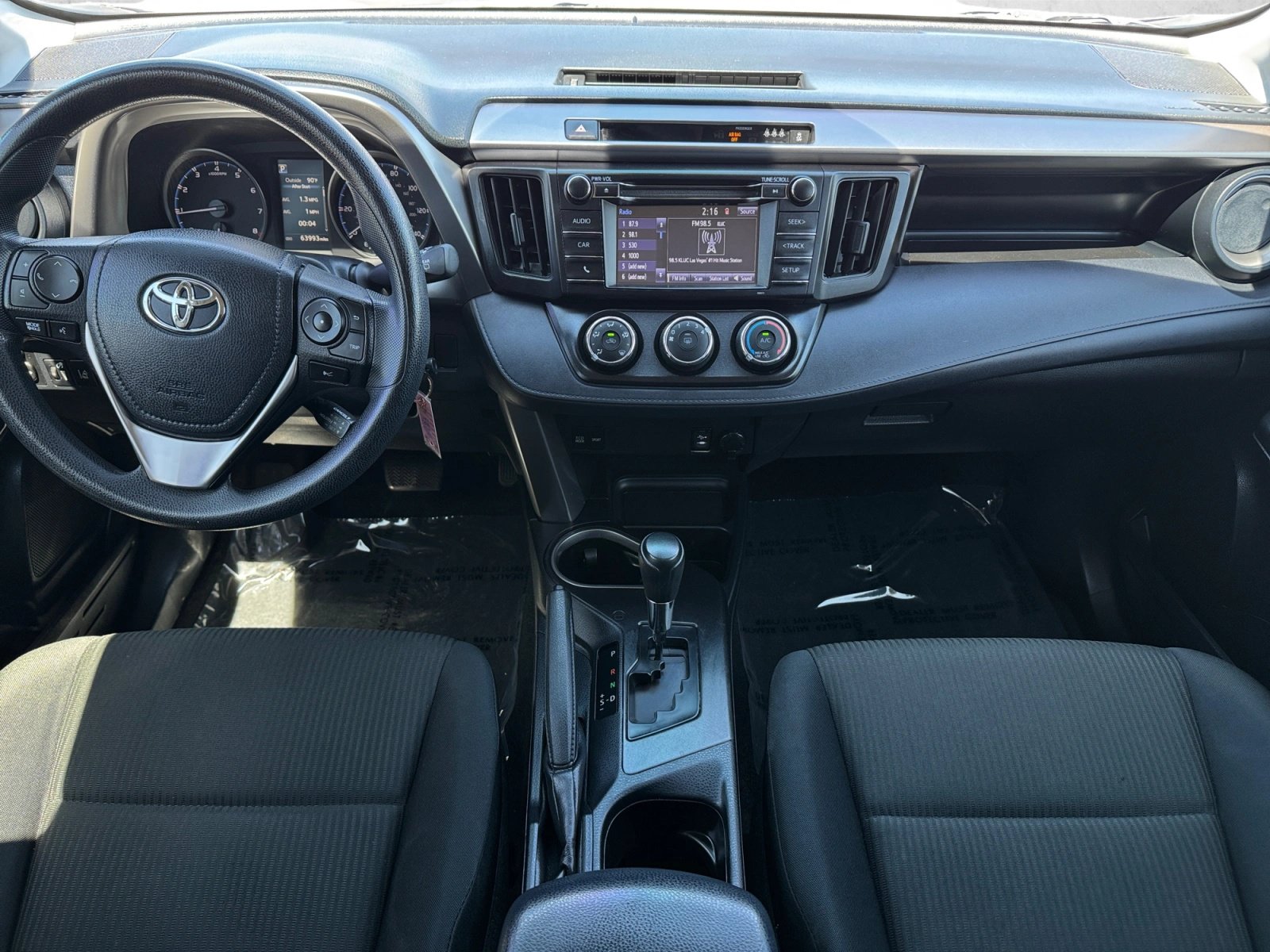 Used 2017 Toyota RAV4 LE FWD image 20