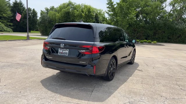 Used 2025 Honda Odyssey Sport-L image 8