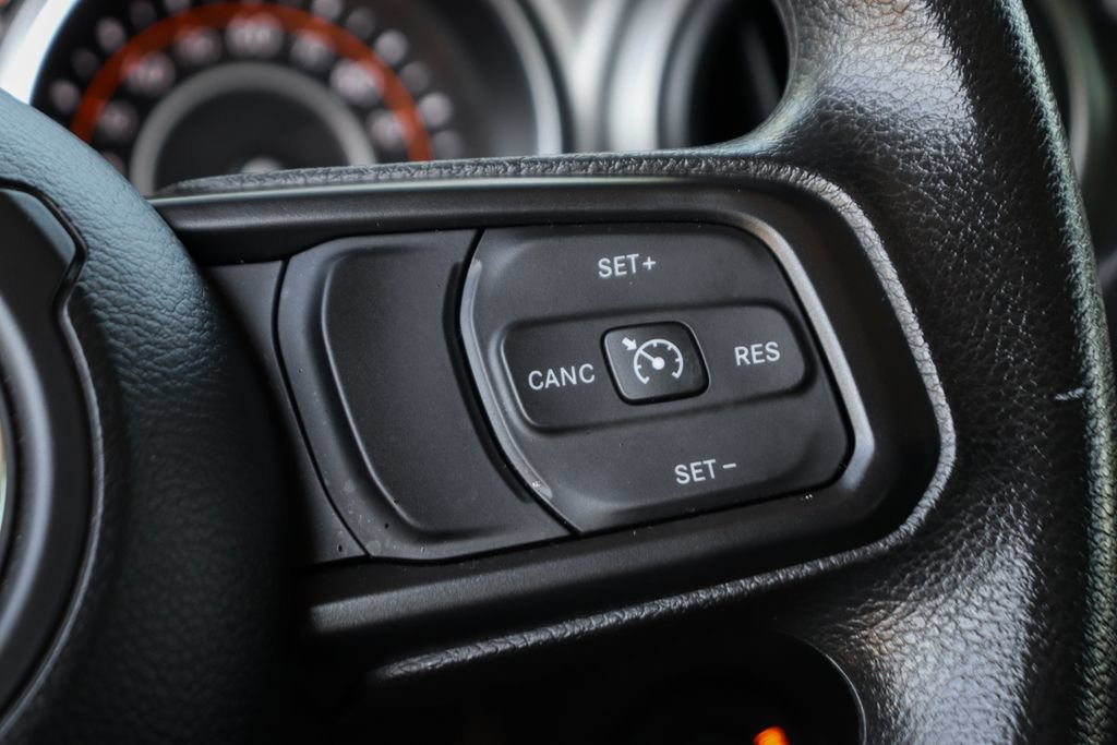 Used 2023 Jeep Gladiator Sport AWD/4WD image 22