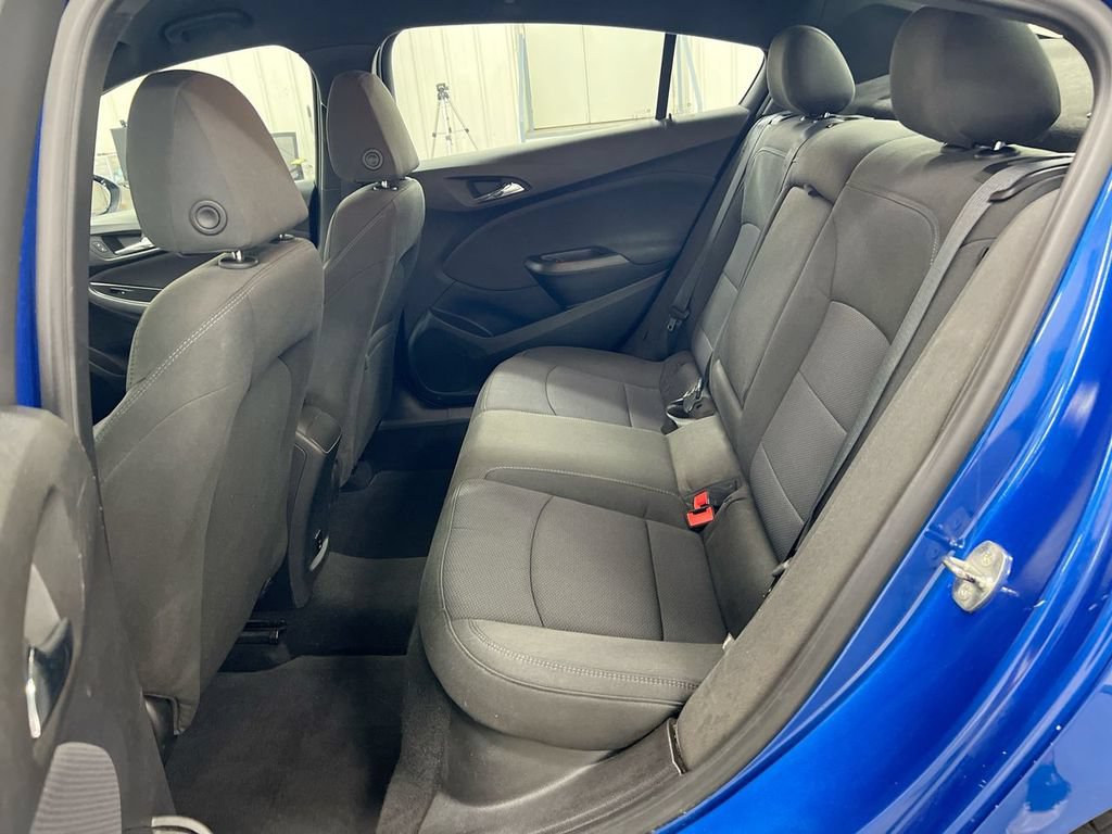 Used 2018 Chevrolet Cruze LT w/ RS Package FWD image 22