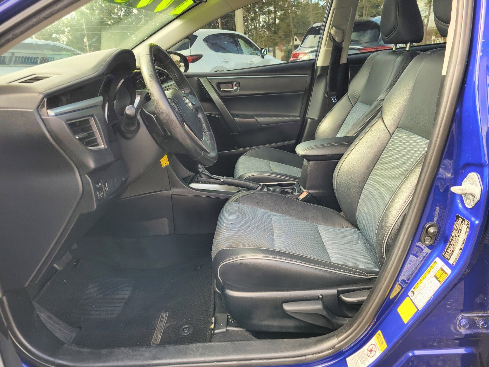 Used 2015 Toyota Corolla S image 4