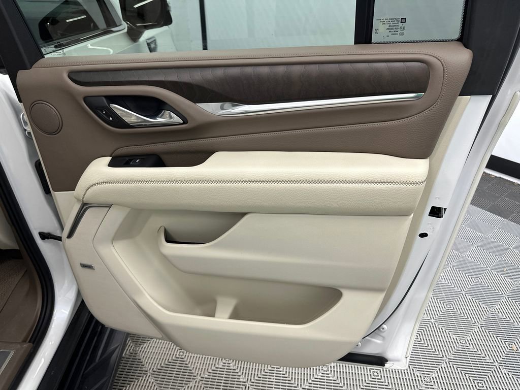 Used 2021 GMC Yukon XL Denali image 17