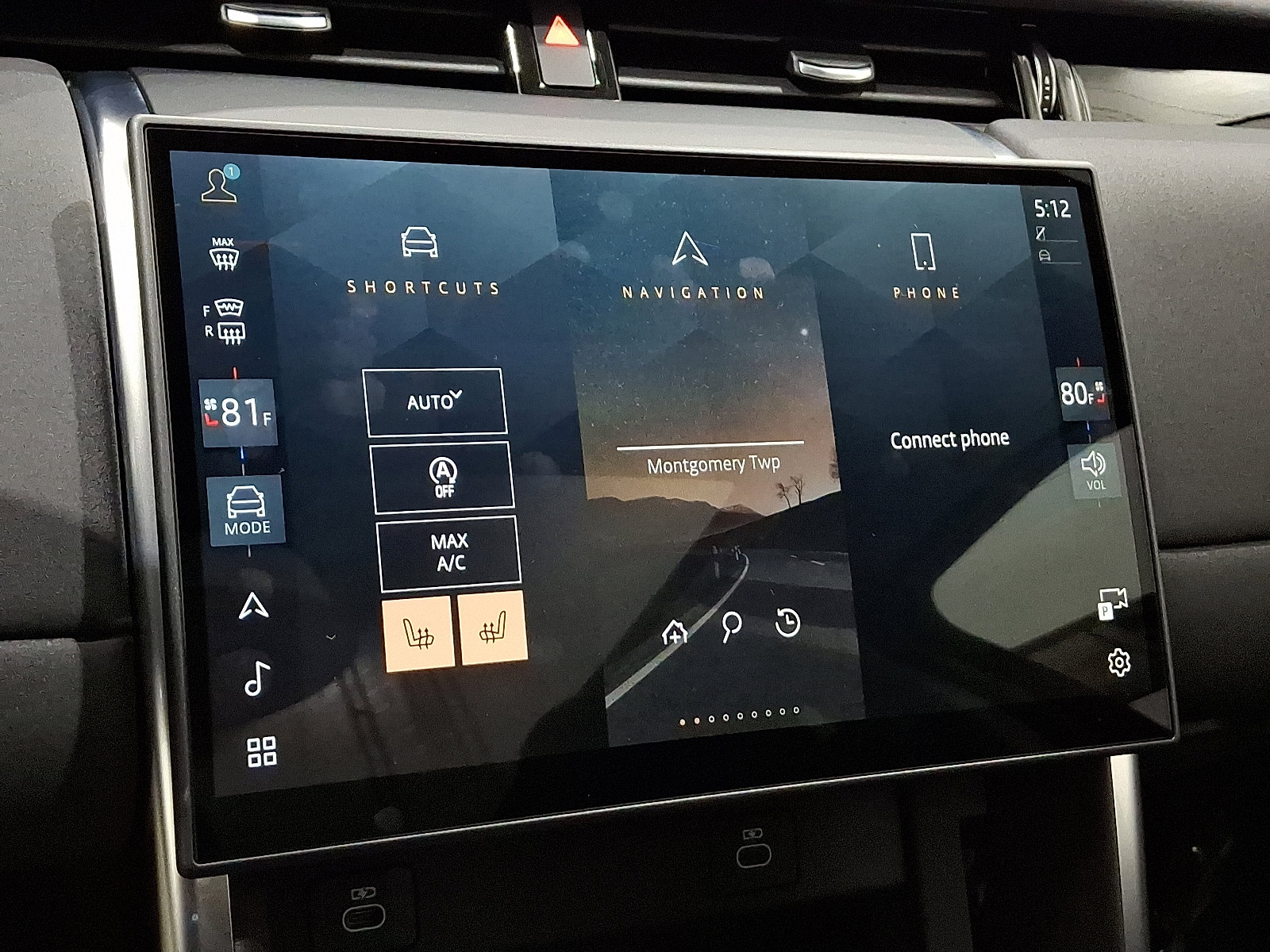 Certified 2025 Land Rover Discovery Sport S image 21