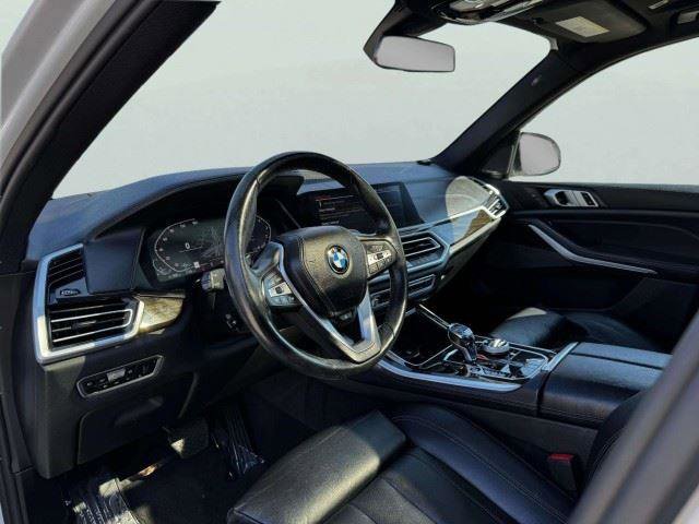 Used 2020 BMW X5 xDrive50i w/ Premium Package AWD/4WD image 21