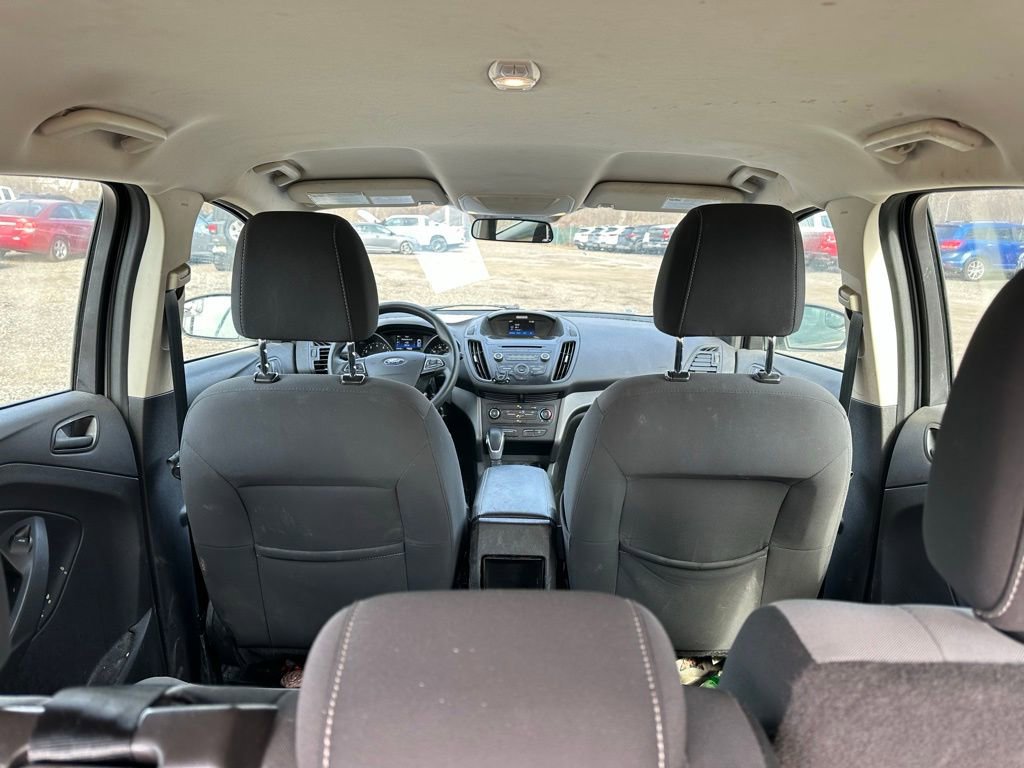 Used 2017 Ford Escape S image 7