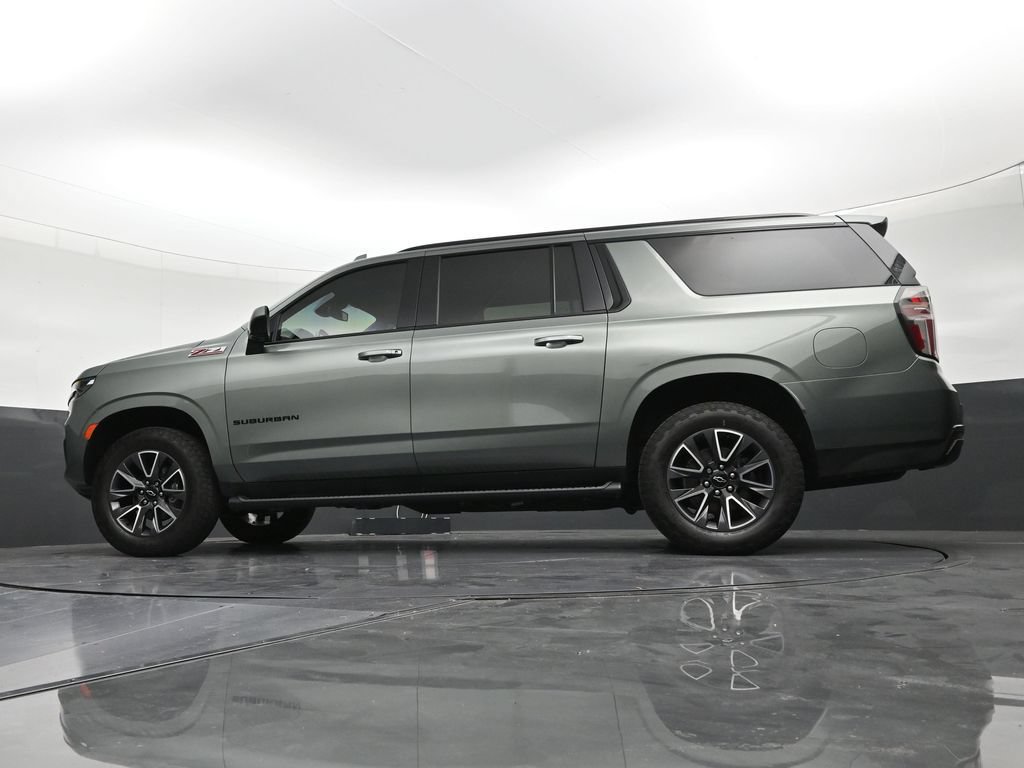 Used 2023 Chevrolet Suburban Z71 AWD/4WD image 21