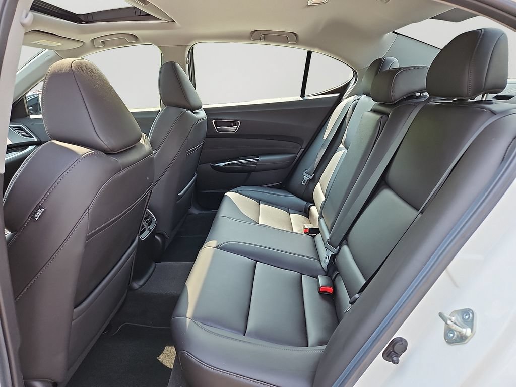 Used 2020 Acura TLX FWD image 8