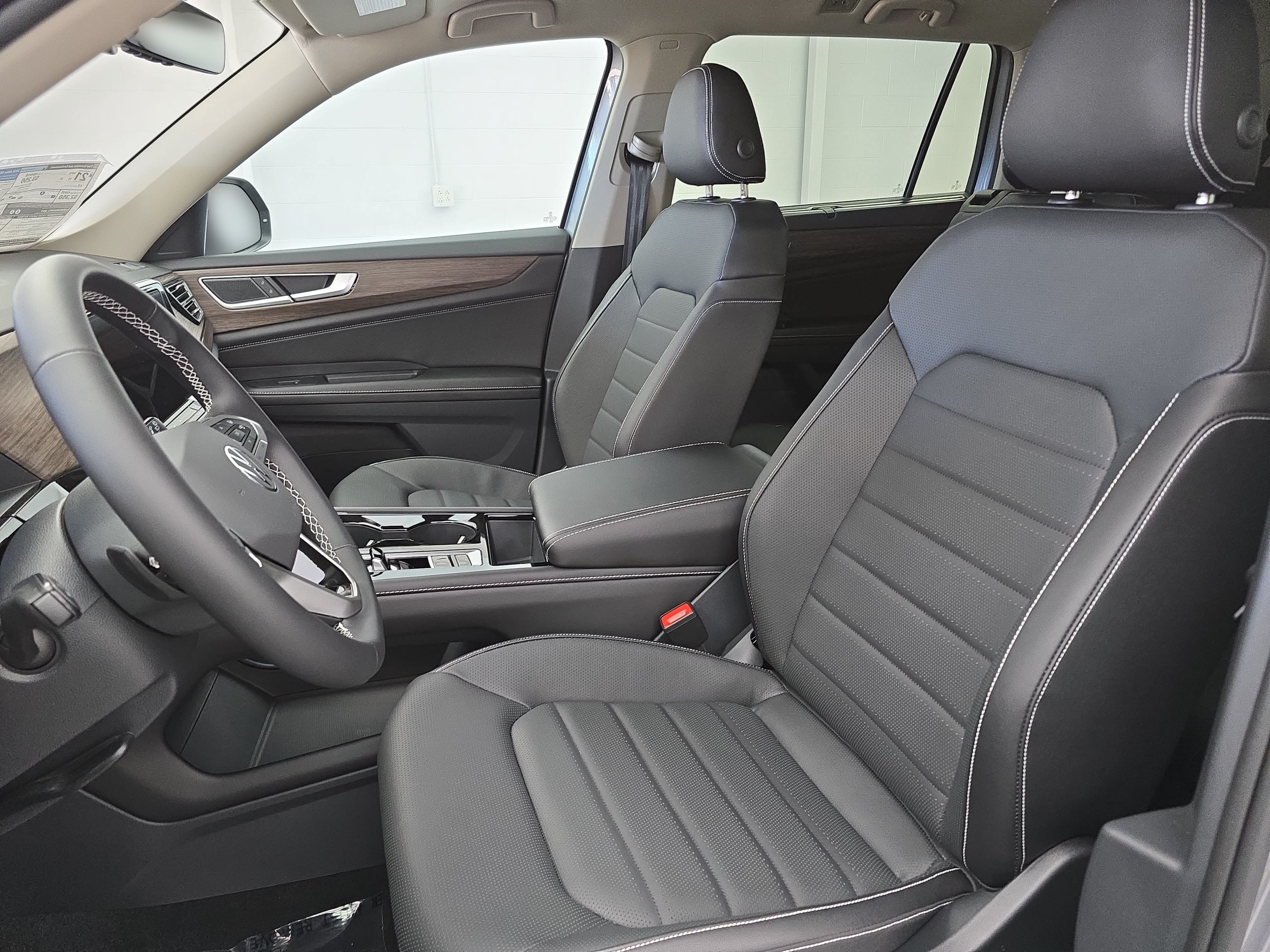 New 2026 Volkswagen Atlas SEL AWD/4WD image 16