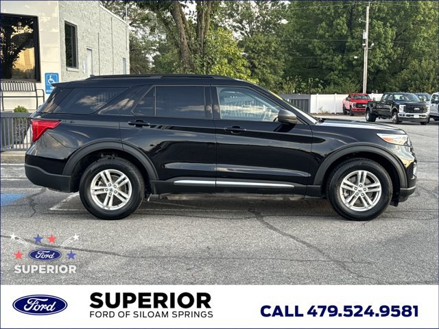 Used 2023 Ford Explorer XLT w/ Equipment Group 202A AWD/4WD image 2