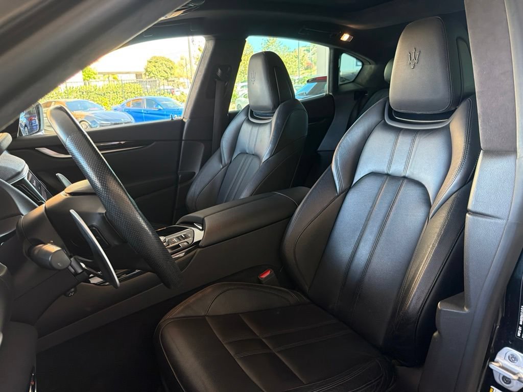 Certified 2022 Maserati Levante Modena AWD/4WD image 12