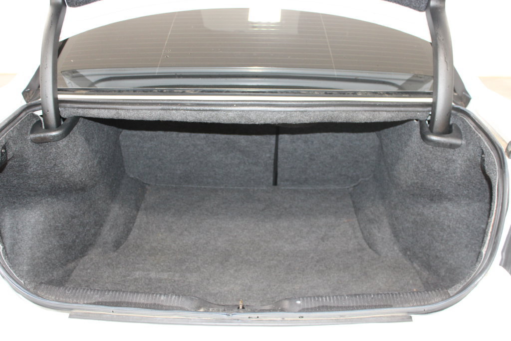 Used 2016 Dodge Charger R/T RWD image 28