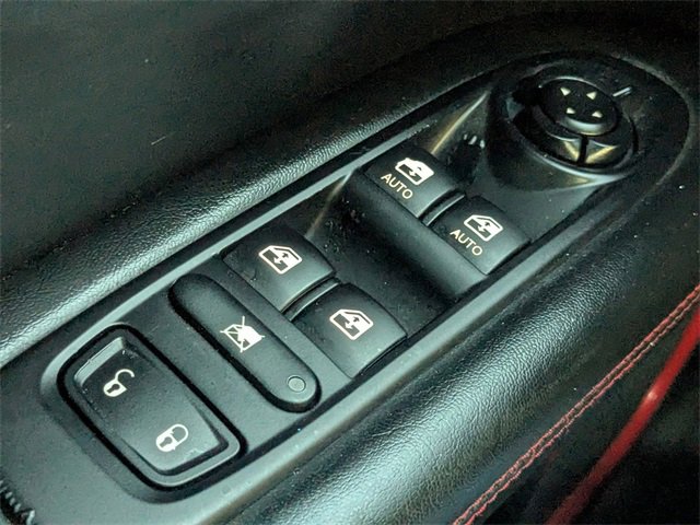 Used 2021 Jeep Compass Trailhawk image 24