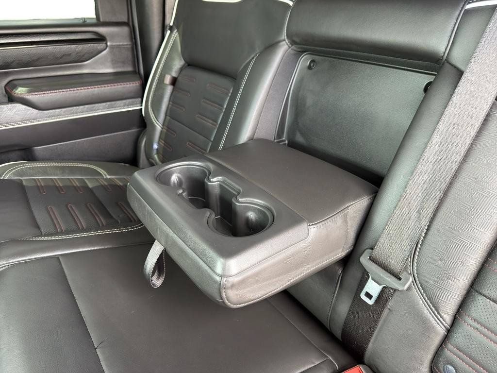 Used 2024 GMC Sierra 2500 AT4X AWD/4WD image 20