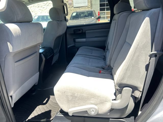 Used 2014 Toyota Sequoia SR5 AWD/4WD image 26