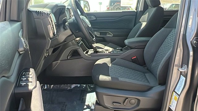 New 2025 Ford Ranger XLT w/ Equipment Group 301A High image 17