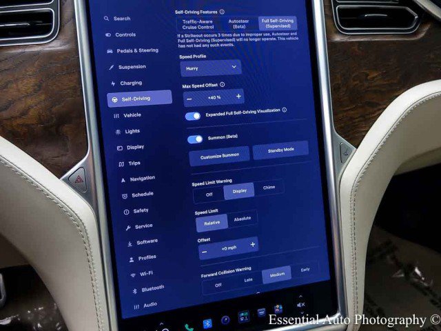 Used 2017 Tesla Model S 100D AWD/4WD image 28