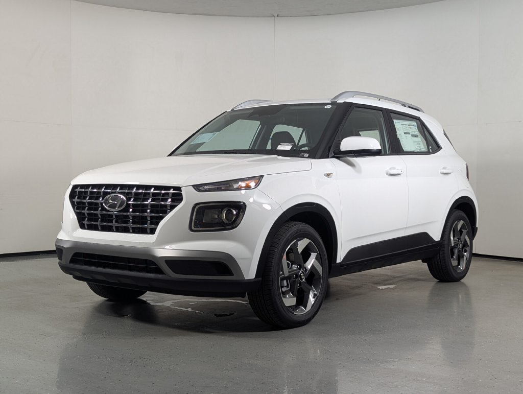New 2026 Hyundai Venue SEL FWD image 3