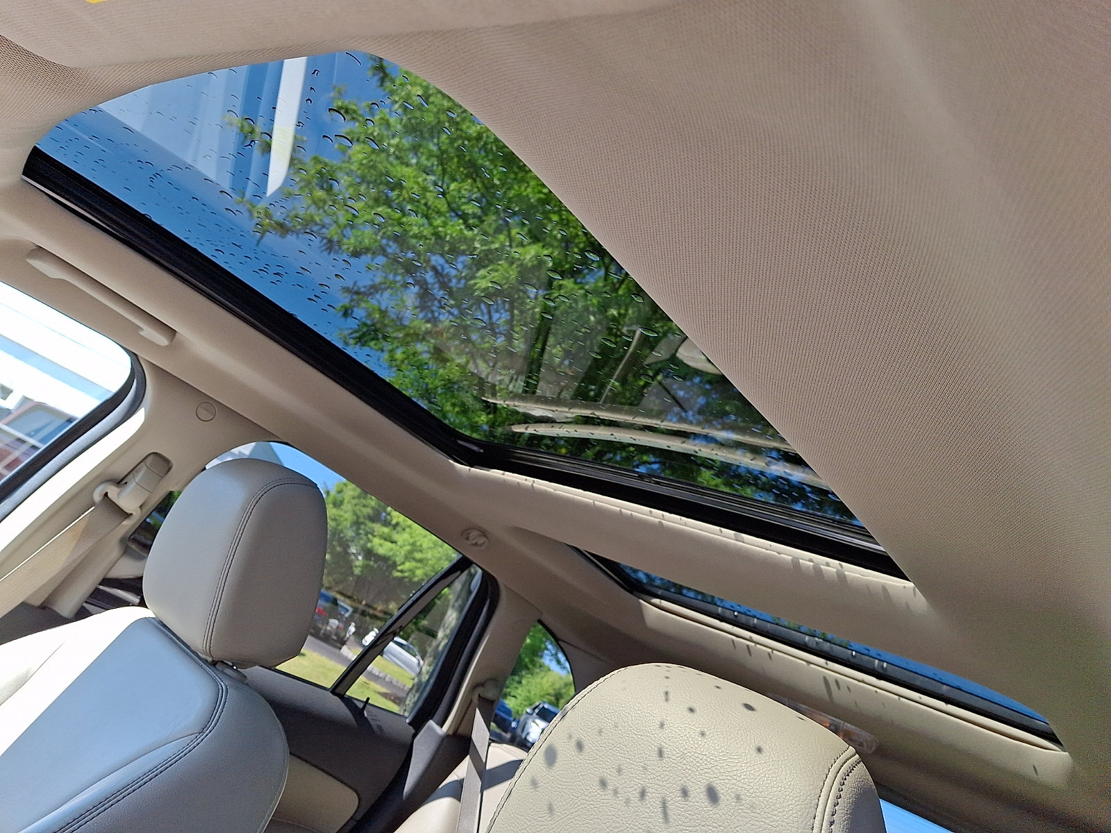 Used 2013 Ford Edge SEL FWD image 14