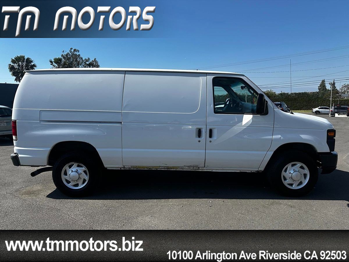 Used 2008 Ford E-350 and Econoline 350 Super Duty RWD image 16