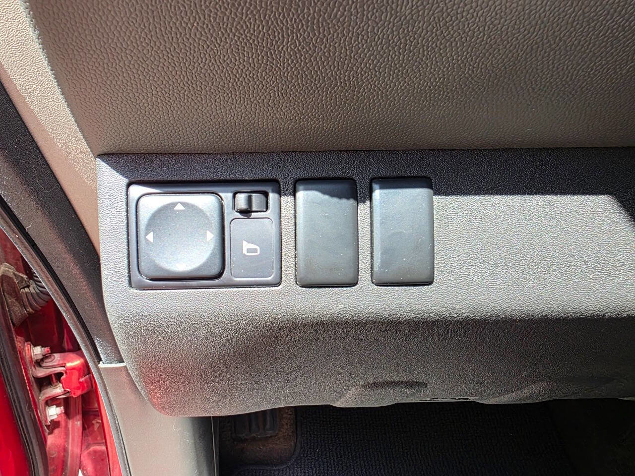 Used 2014 Nissan Xterra S AWD/4WD image 14