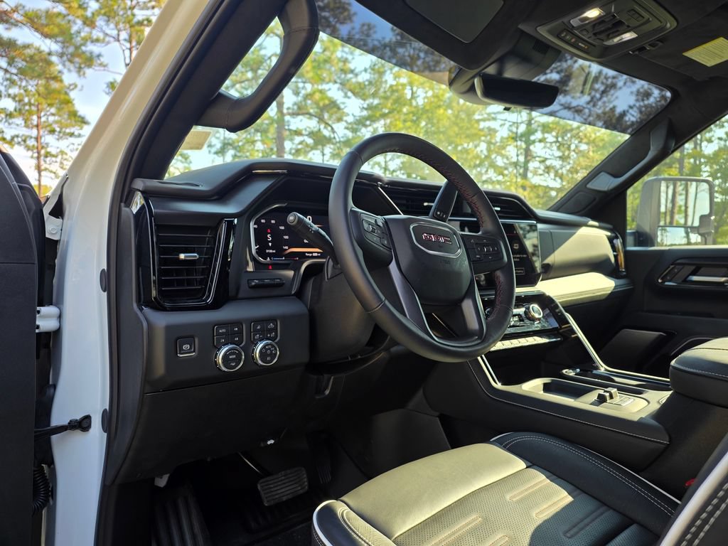 Used 2026 GMC Sierra 2500 AT4X AWD/4WD image 13