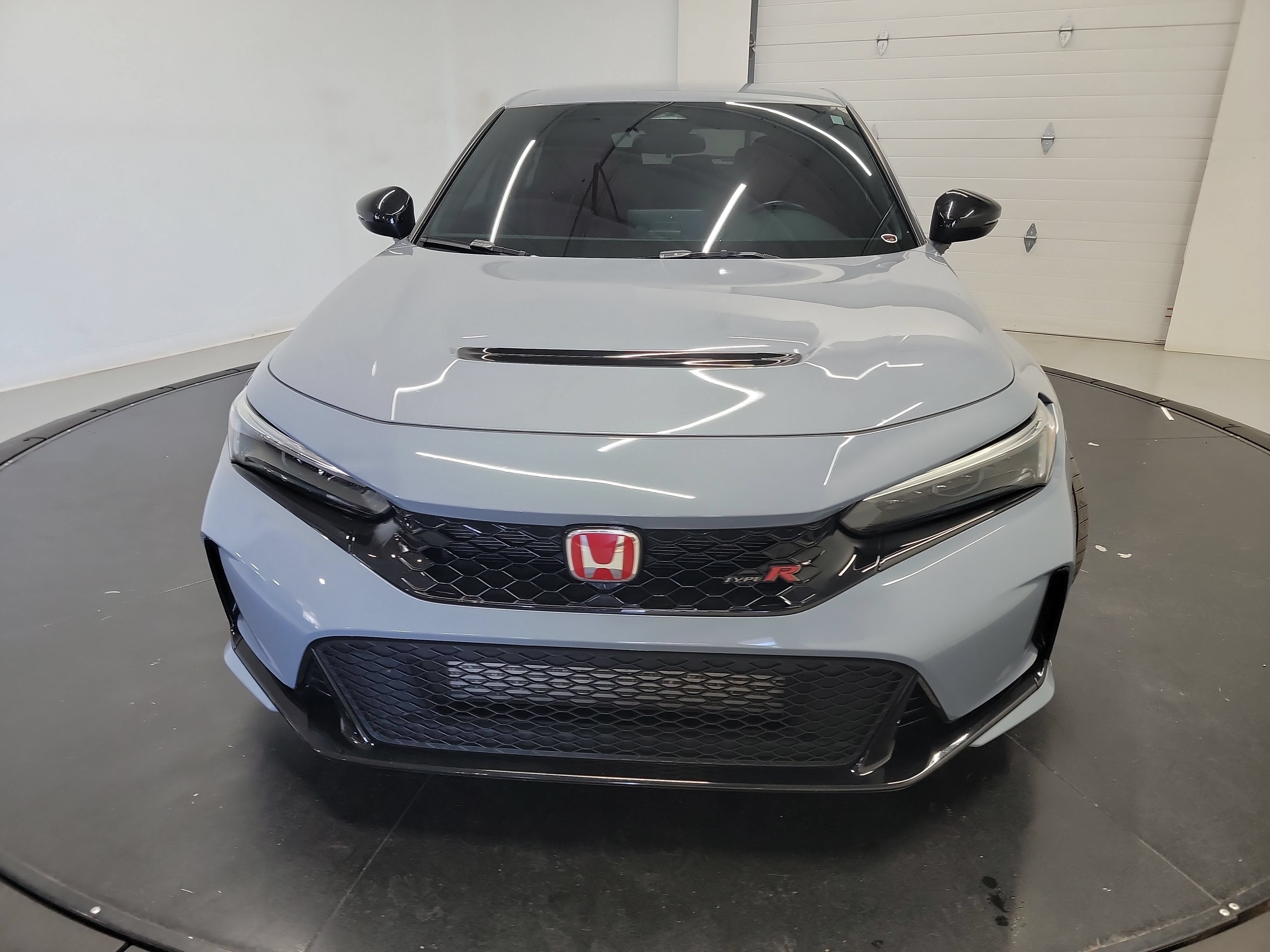 Certified 2024 Honda Civic Type R image 2