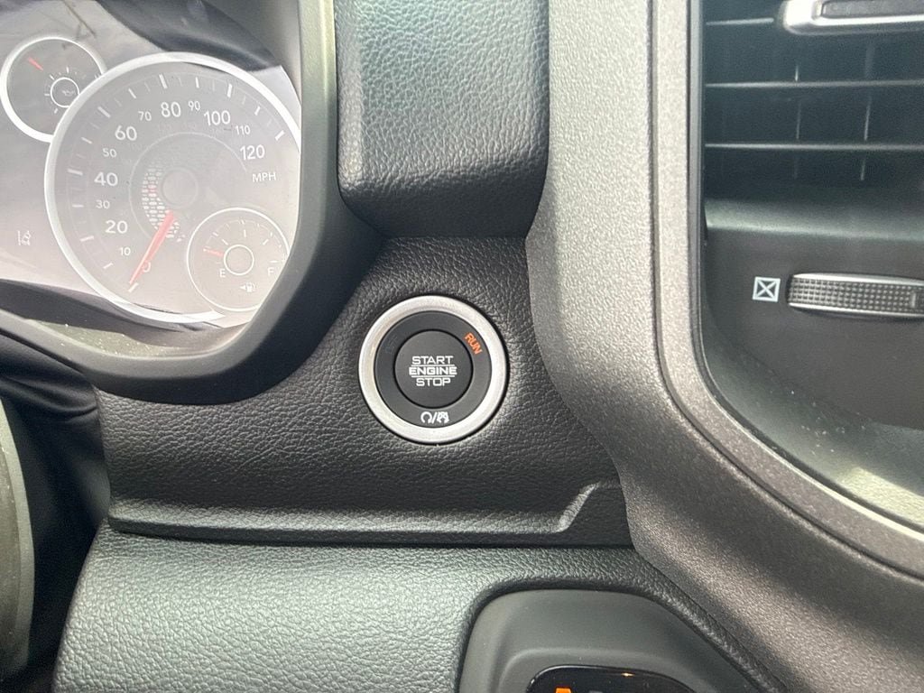 New 2026 RAM 1500 Tradesman AWD/4WD image 15
