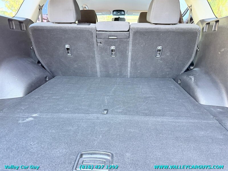 Used 2016 Kia Sorento FWD image 24