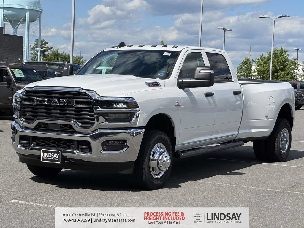 New 2026 RAM 3500 Tradesman AWD/4WD image 4