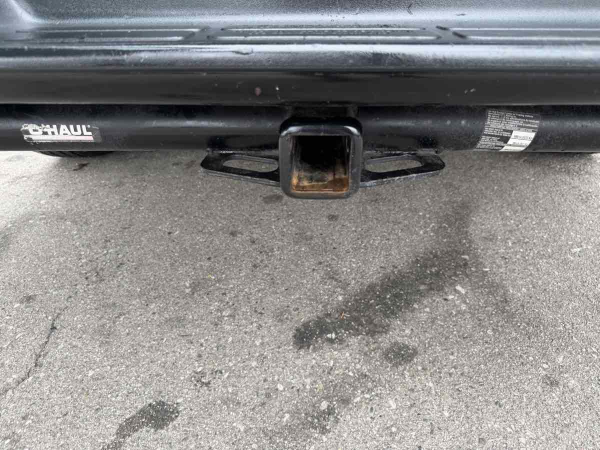 Used 2020 Chevrolet Express 2500 w/ Driver Convenience Package RWD image 15