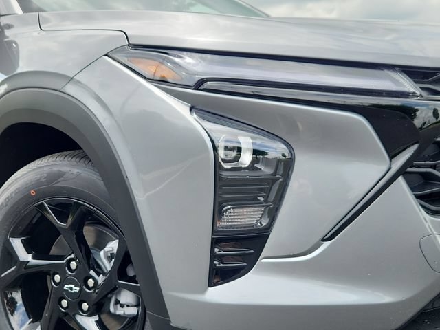 New 2026 Chevrolet Trax LT w/ Driver Confidence Package FWD image 9
