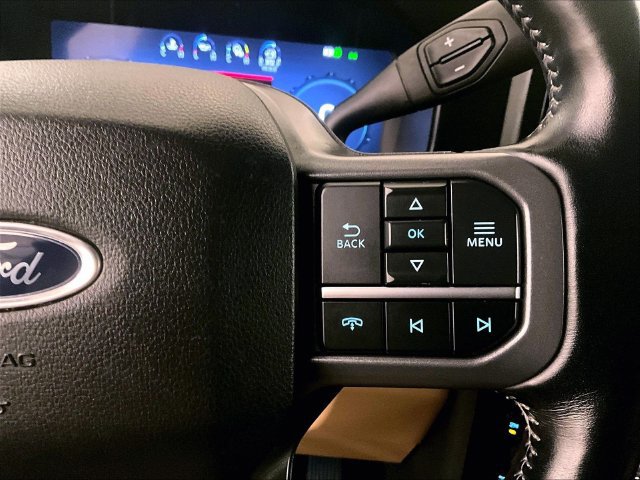 Used 2023 Ford F250 Lariat AWD/4WD image 18