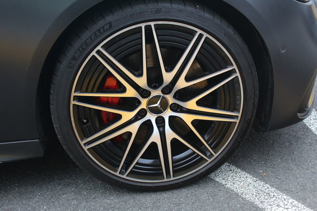 Used 2024 Mercedes-Benz C 43 AMG 4MATIC Sedan image 9