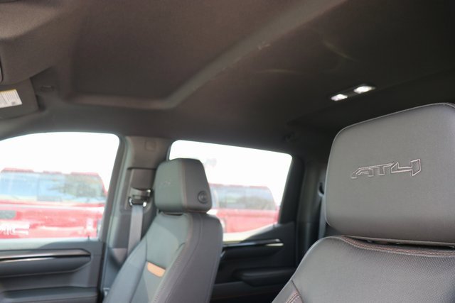 Used 2023 GMC Sierra 1500 AT4 w/ Technology Package image 19