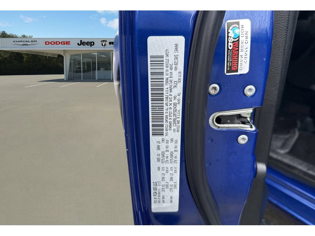 Used 2015 RAM 1500 Big Horn RWD image 24