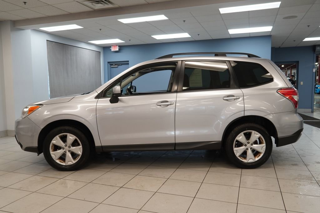 Used 2016 Subaru Forester 2.5i Premium w/ Popular Package #1 AWD/4WD image 2