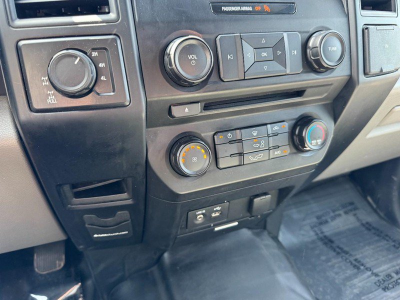 Used 2015 Ford F150 XL w/ Equipment Group 101A Mid AWD/4WD image 18