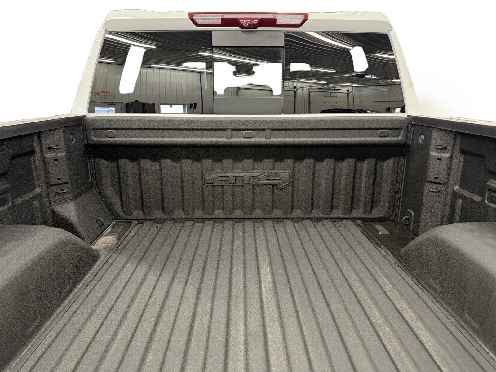 Used 2024 GMC Sierra 1500 AT4 w/ Technology Package AWD/4WD image 31