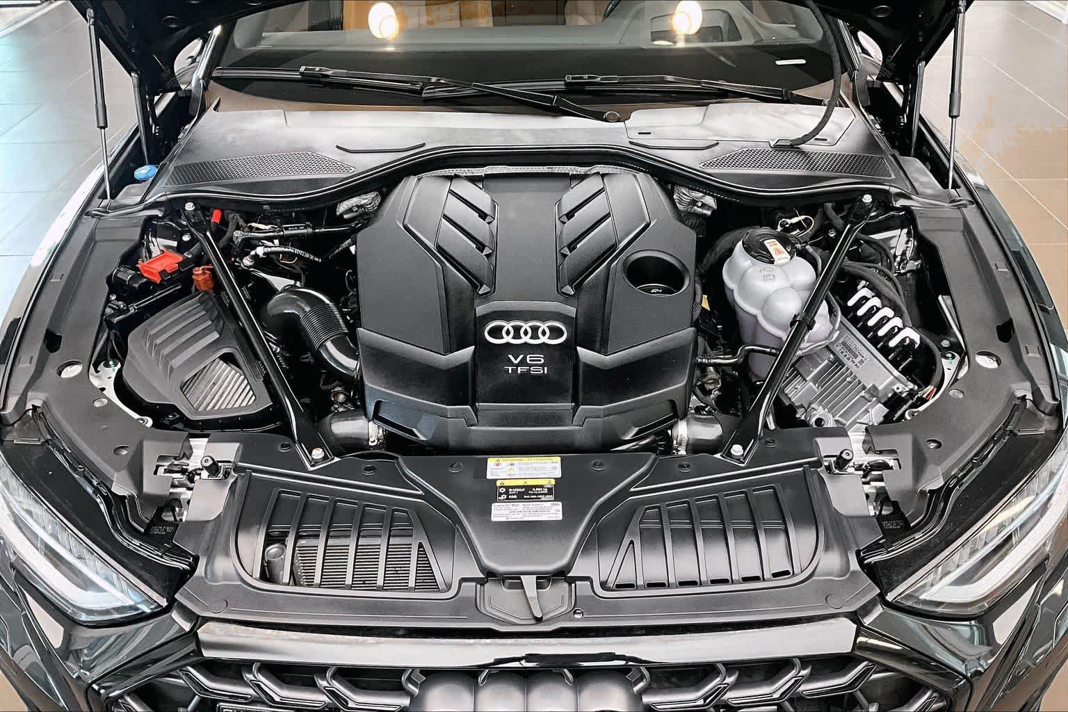 Used 2023 Audi A8 L 3.0T w/ Comfort Plus Package AWD/4WD image 30