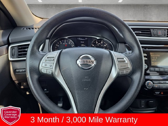 Used 2015 Nissan Rogue SV w/ SV Moonroof Package AWD/4WD image 21