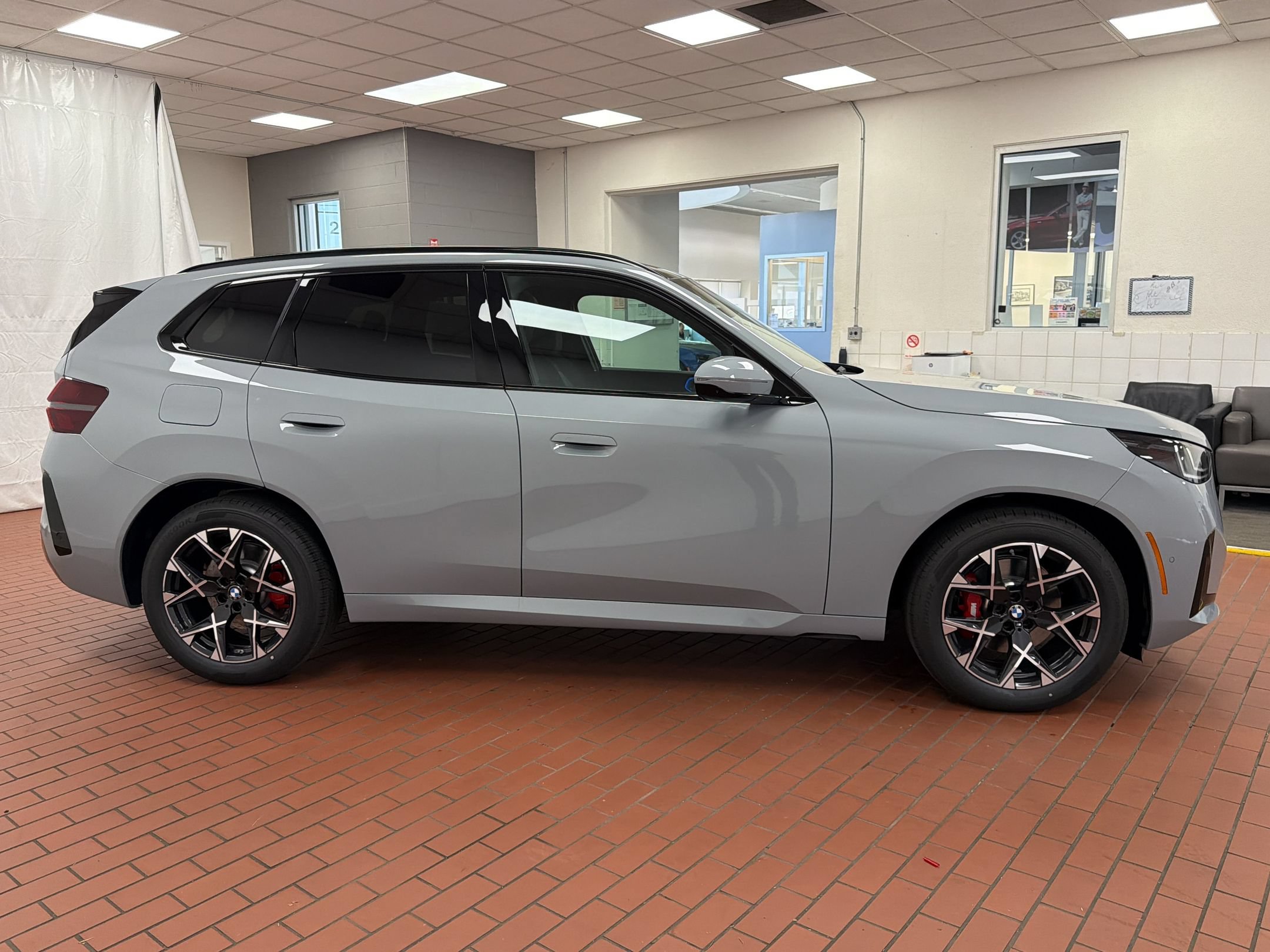 Used 2026 BMW X3 xDrive30i w/ Premium Package AWD/4WD image 8