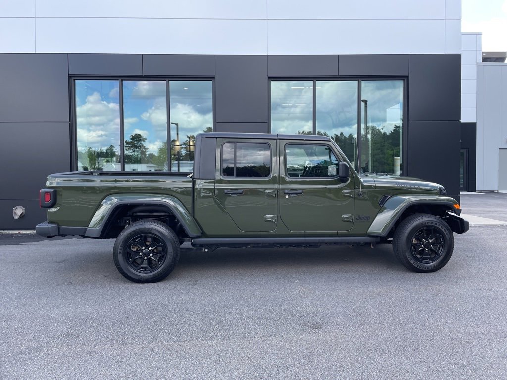 Used 2022 Jeep Gladiator Sport image 5