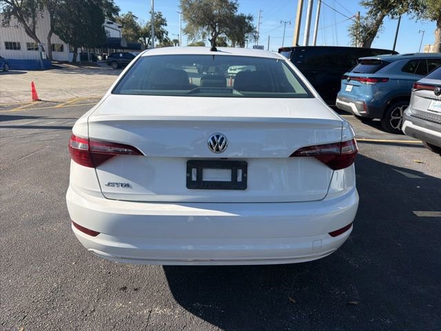 Used 2021 Volkswagen Jetta S w/ Driver Assistance Package image 5