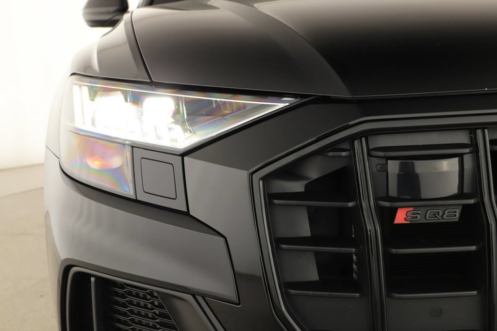 Certified 2023 Audi SQ8 Premium Plus w/ Executive Package AWD/4WD image 39