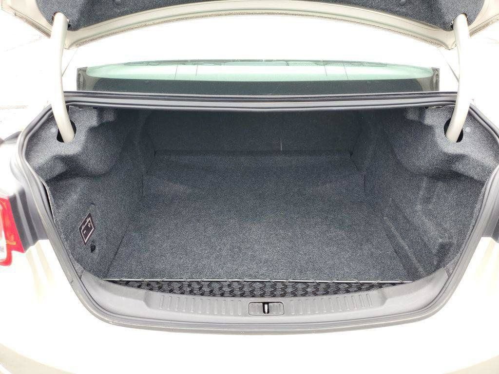 Used 2014 Chevrolet Malibu LS w/ Protection Package FWD image 27