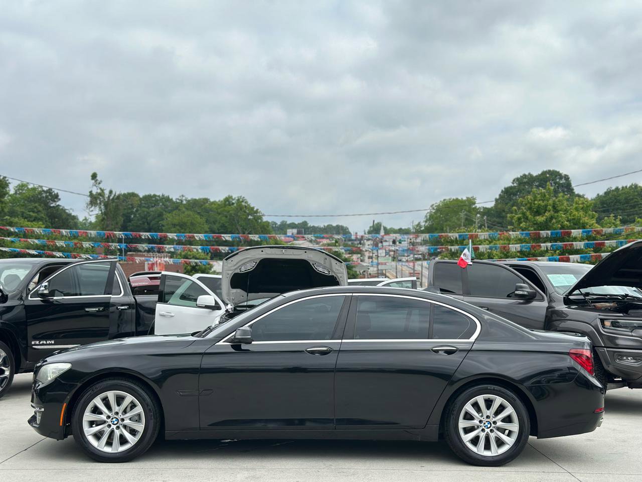 Used 2015 BMW 740i w/ Cold Weather Package RWD image 4