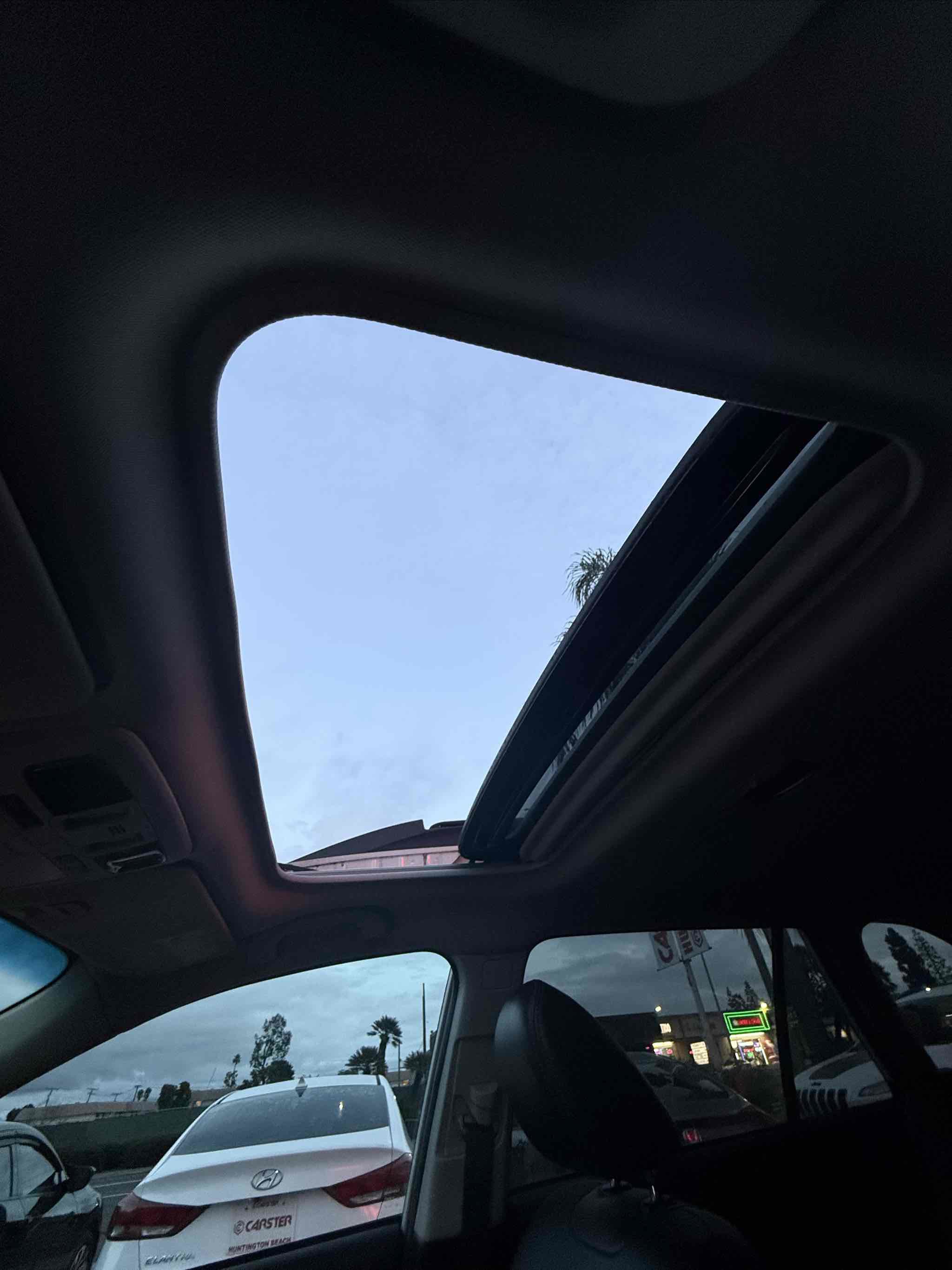 Used 2018 Subaru Outback 2.5i Limited image 10