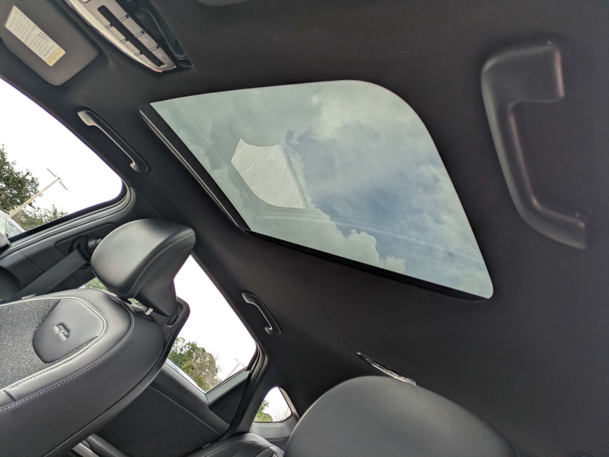 Certified 2025 Kia K4 GT-Line w/ GT-Line Sunroof Package FWD image 23