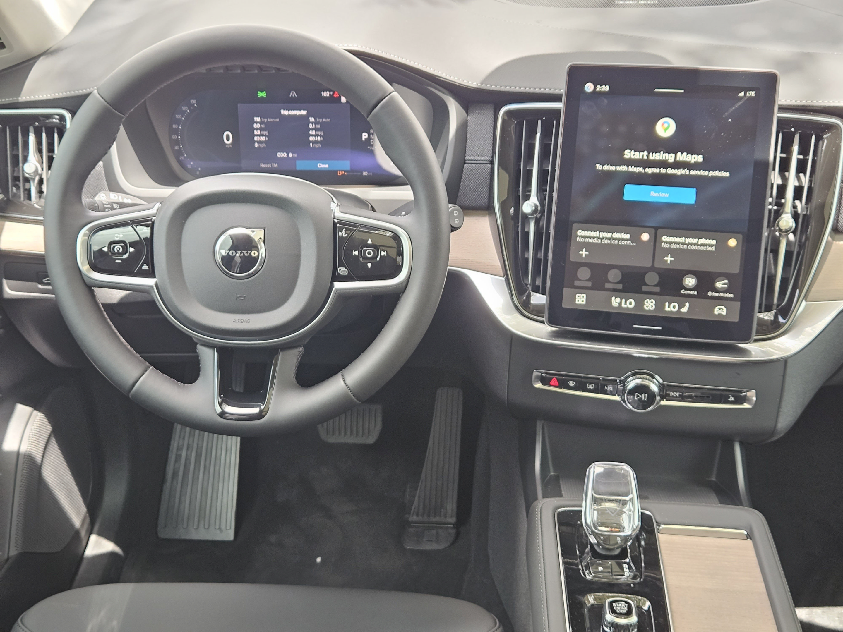 New 2026 Volvo XC90 B6 Plus w/ Protection Package Premier AWD/4WD image 22